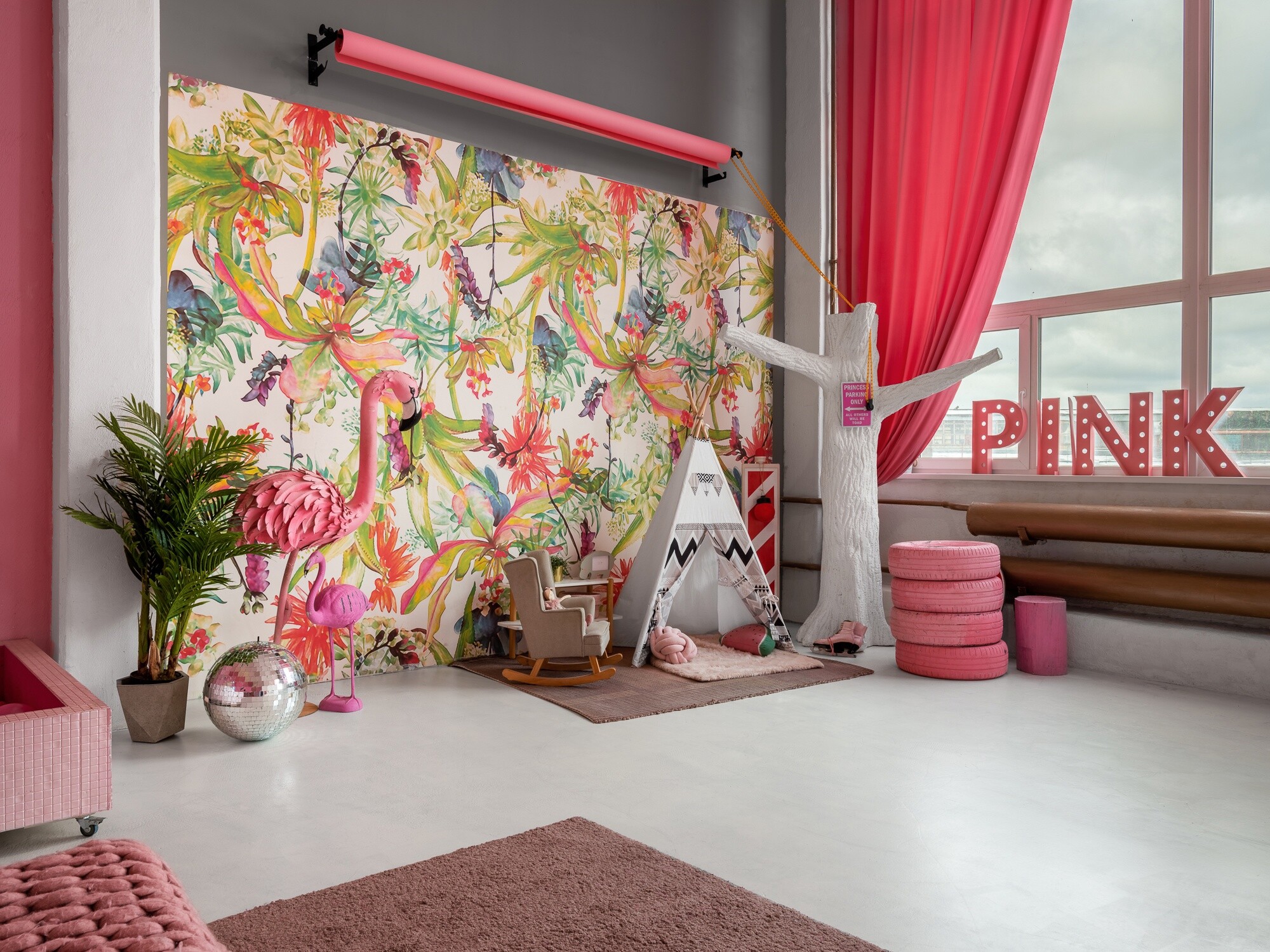 ＰＩＮＫ ＰＨＯＴＯ ＳＴＵＤＩＯ